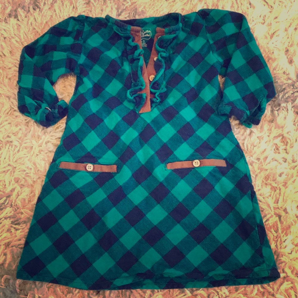 Girls dress